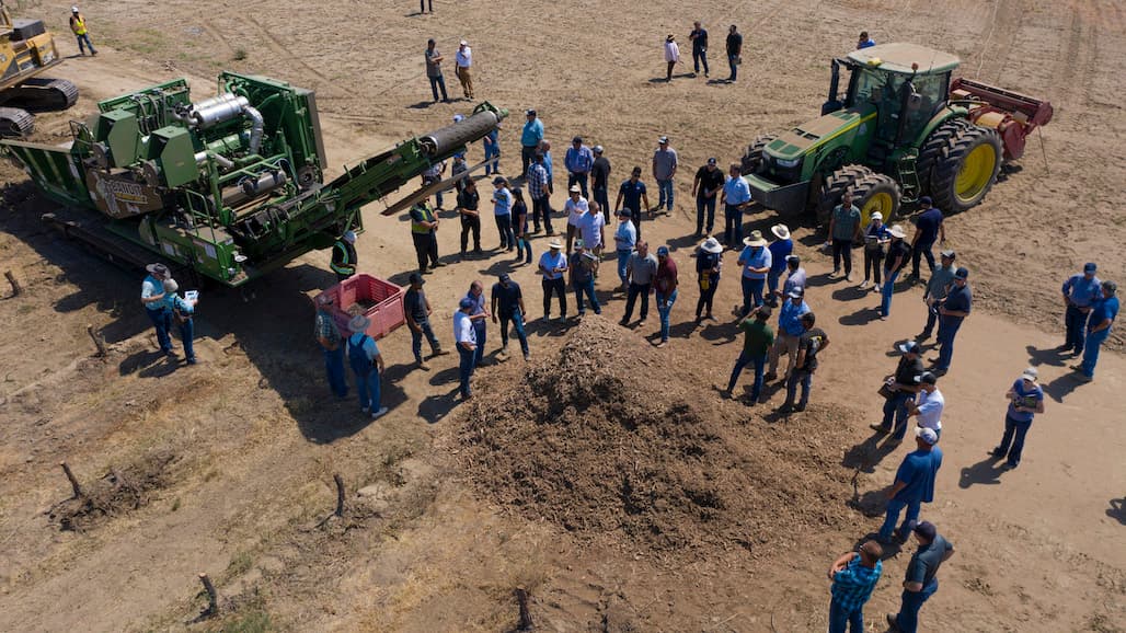 Agricultural Organizations Demonstrate Alternatives to Agricultural Burning