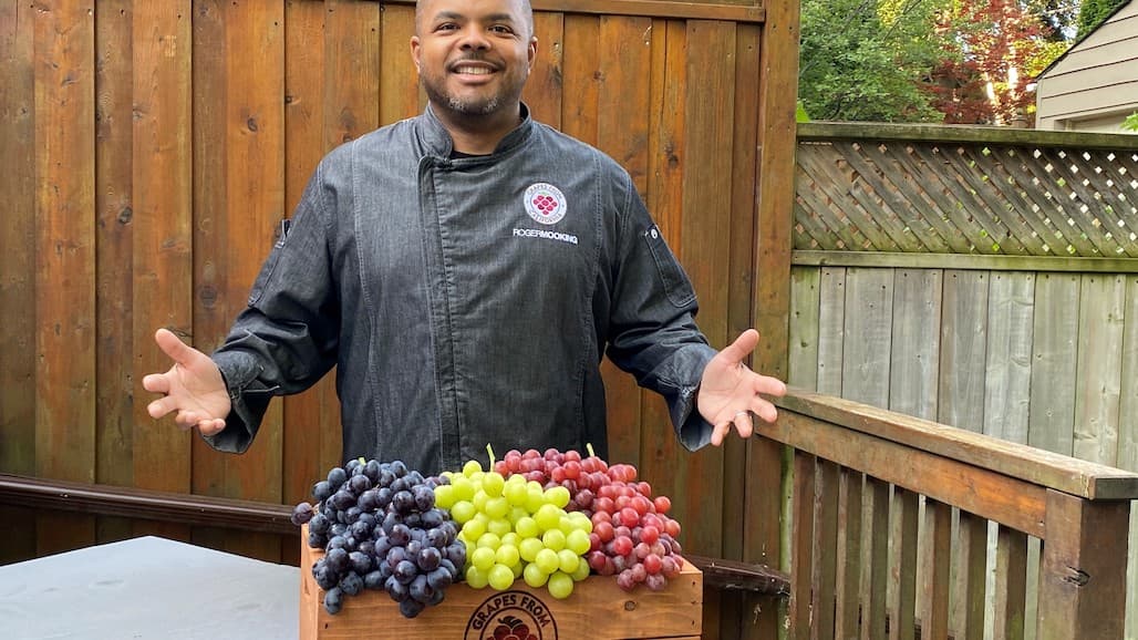 Celebrity Chef Roger Mooking Demonstrates the Goodness of California Grapes