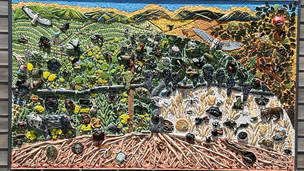 UC Davis Mural at Napa Winery Features Insect Theme