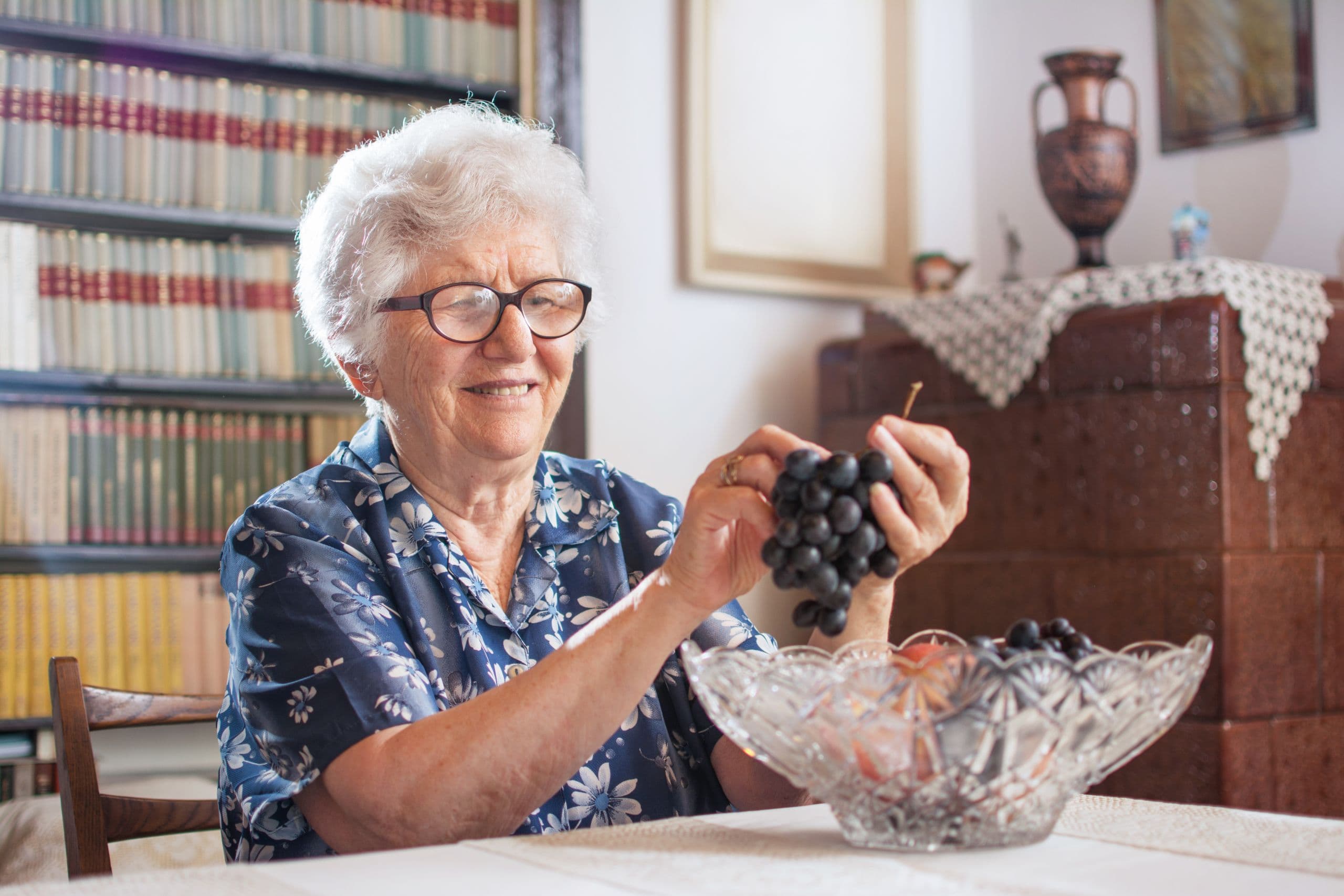 New Study Links Dietary Flavonols in Grapes with Reduced Risk of Alzheimer Dementia
